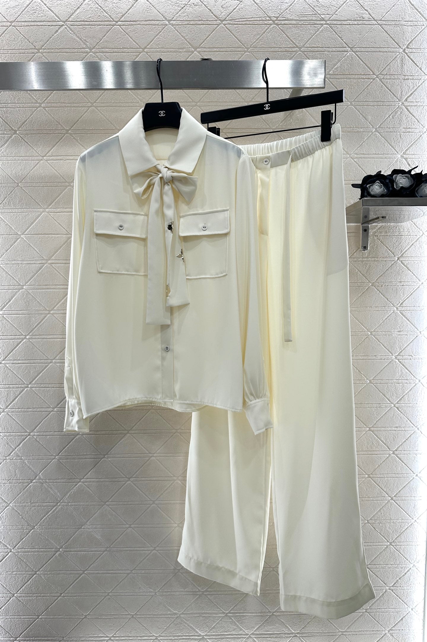 L 25 Butterfly bow ribbon shirt and pants set