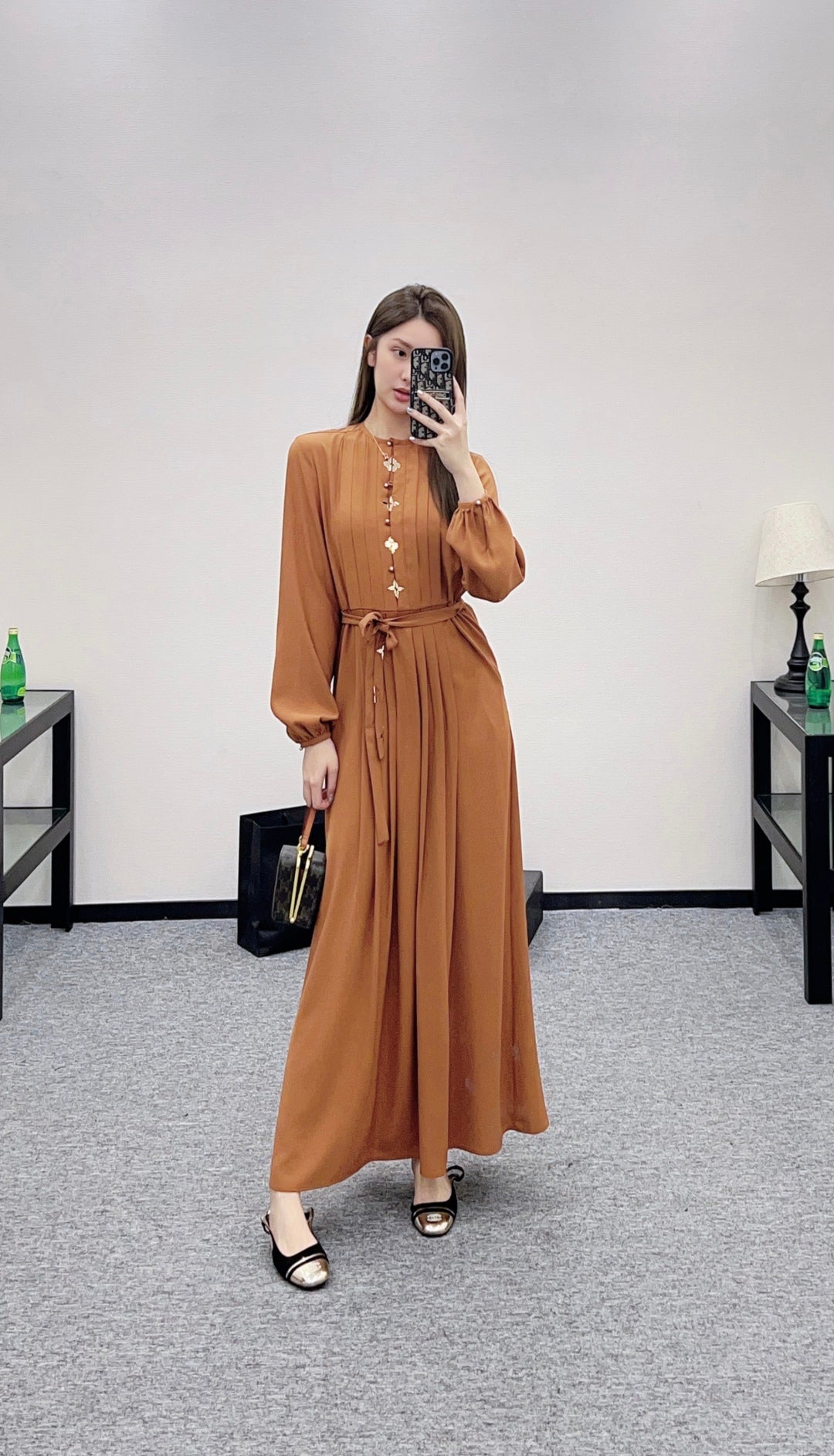 L 25 Clover pleated dress