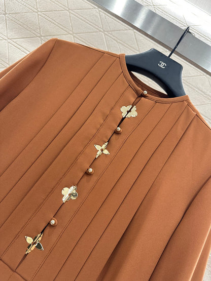 L 25 Clover pleated dress