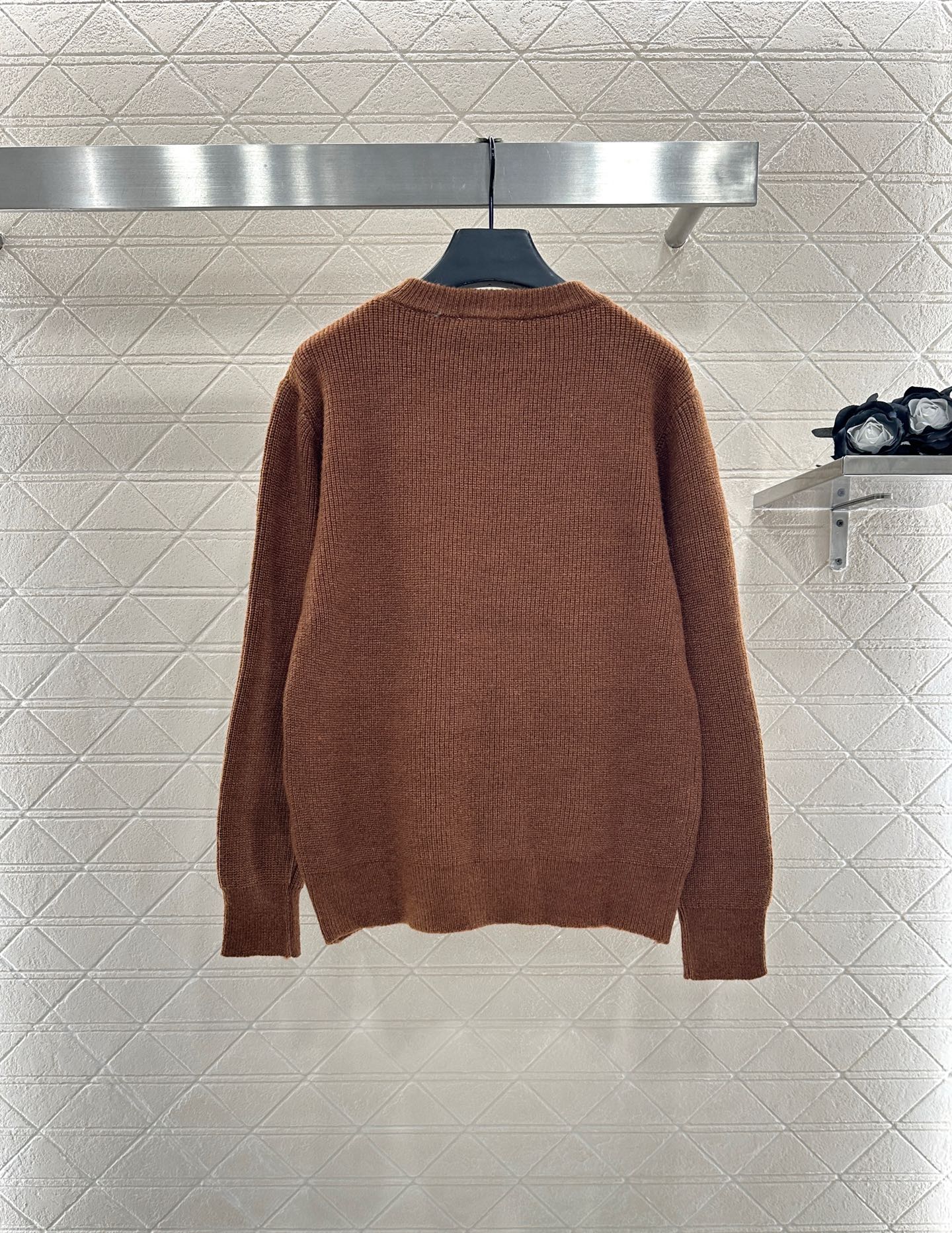 Gu 25 Simple letter cashmere wool sweater(RED/BROWN)