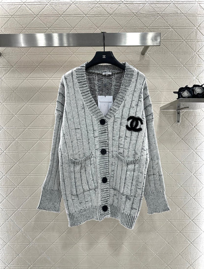 C 25 Plush knitted cardigan