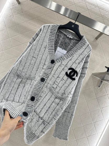 C 25 Plush knitted cardigan