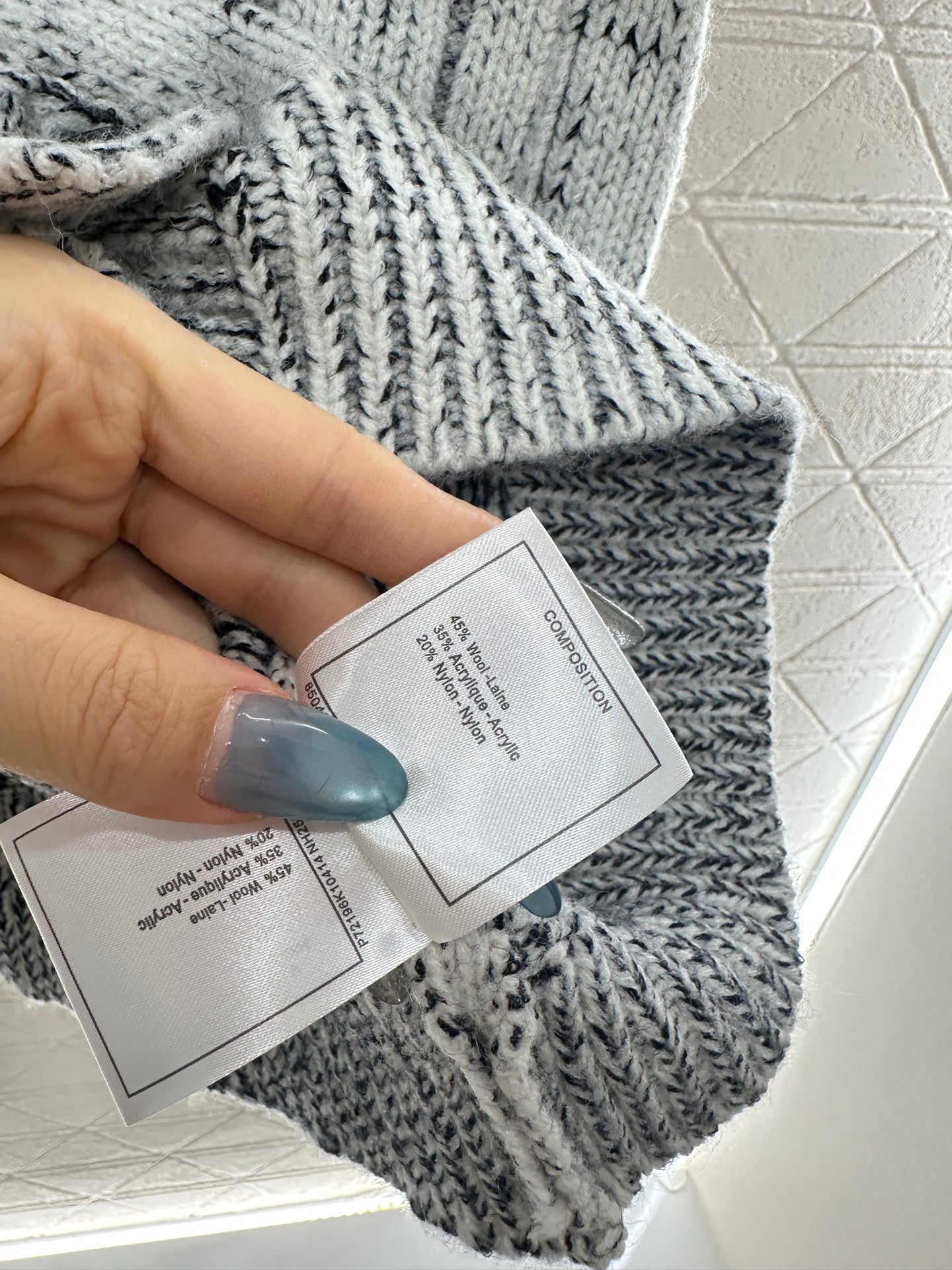C 25 Plush knitted cardigan