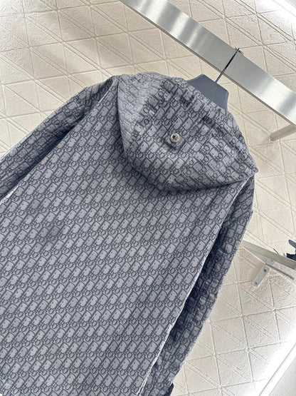 Di 25 Hooded Jacquard Charge Top