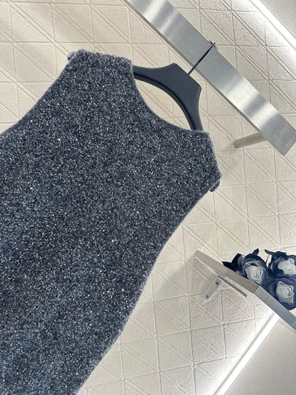 C 25 Silver knit vest