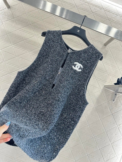 C 25 Silver knit vest