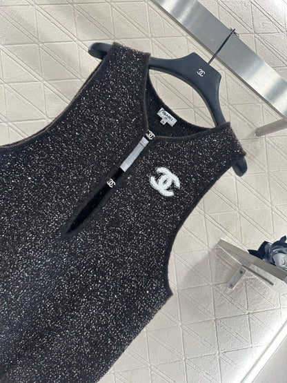C 25 Silver knit vest