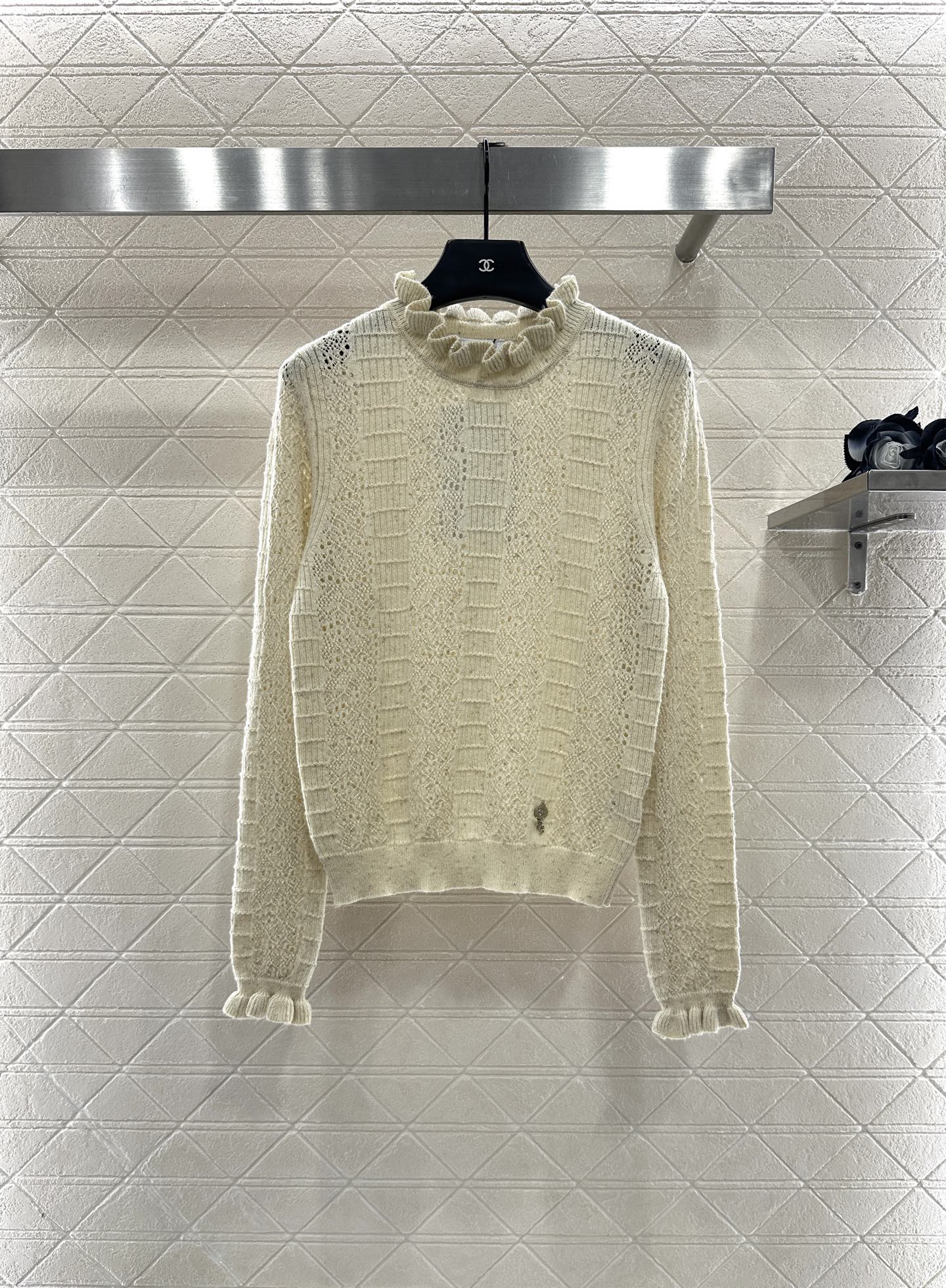 C 25 Black fungus lace stand collar cashmere blend long sleeved shirt