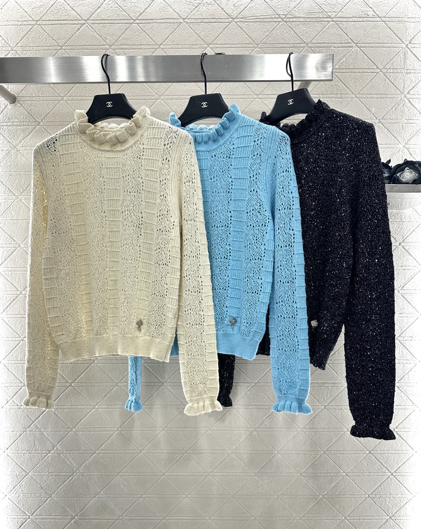 C 25 Black fungus lace stand collar cashmere blend long sleeved shirt