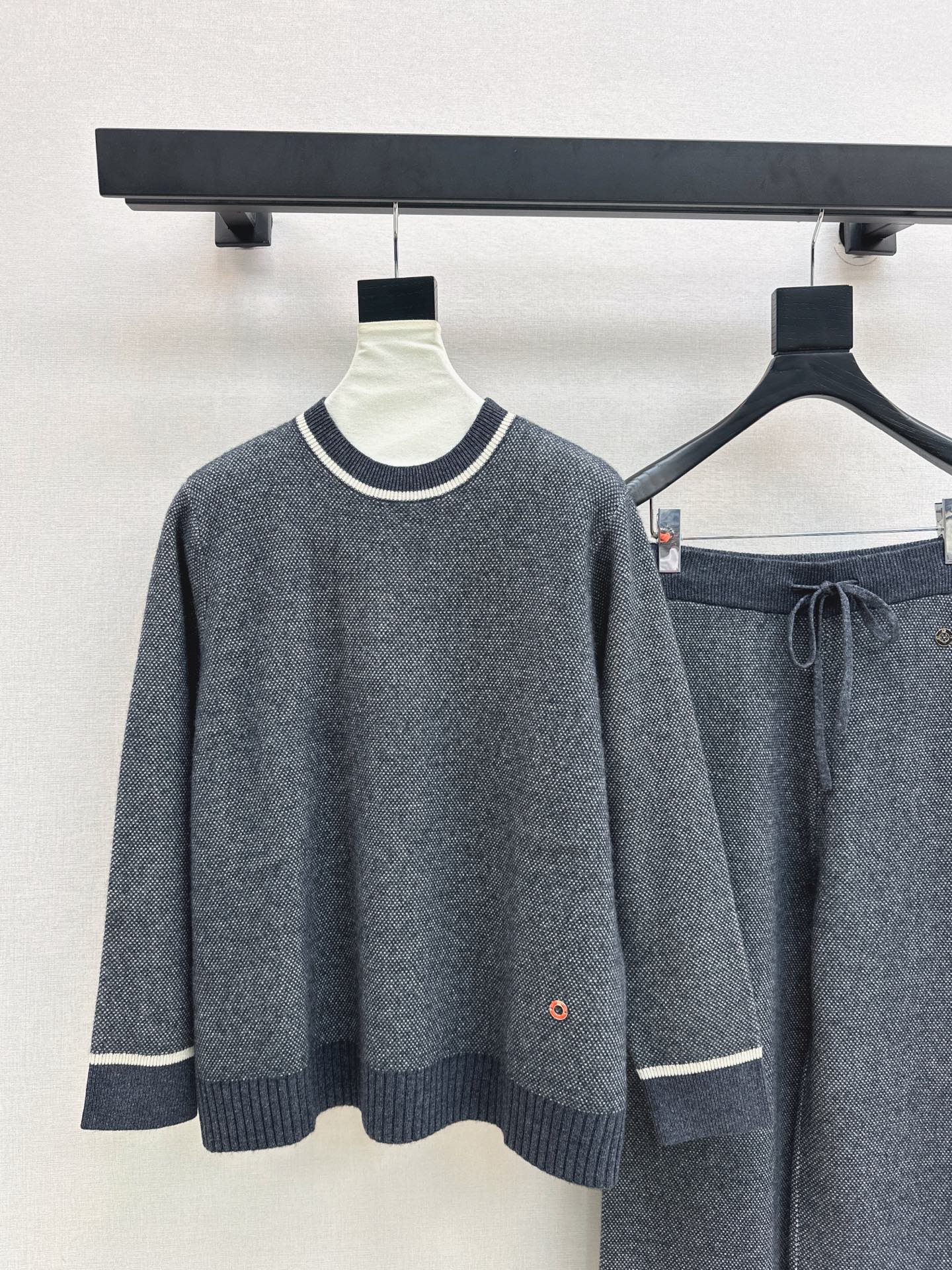 Lor 25 New lazy style cashmere set