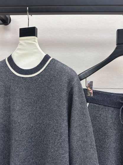 Lor 25 New lazy style cashmere set