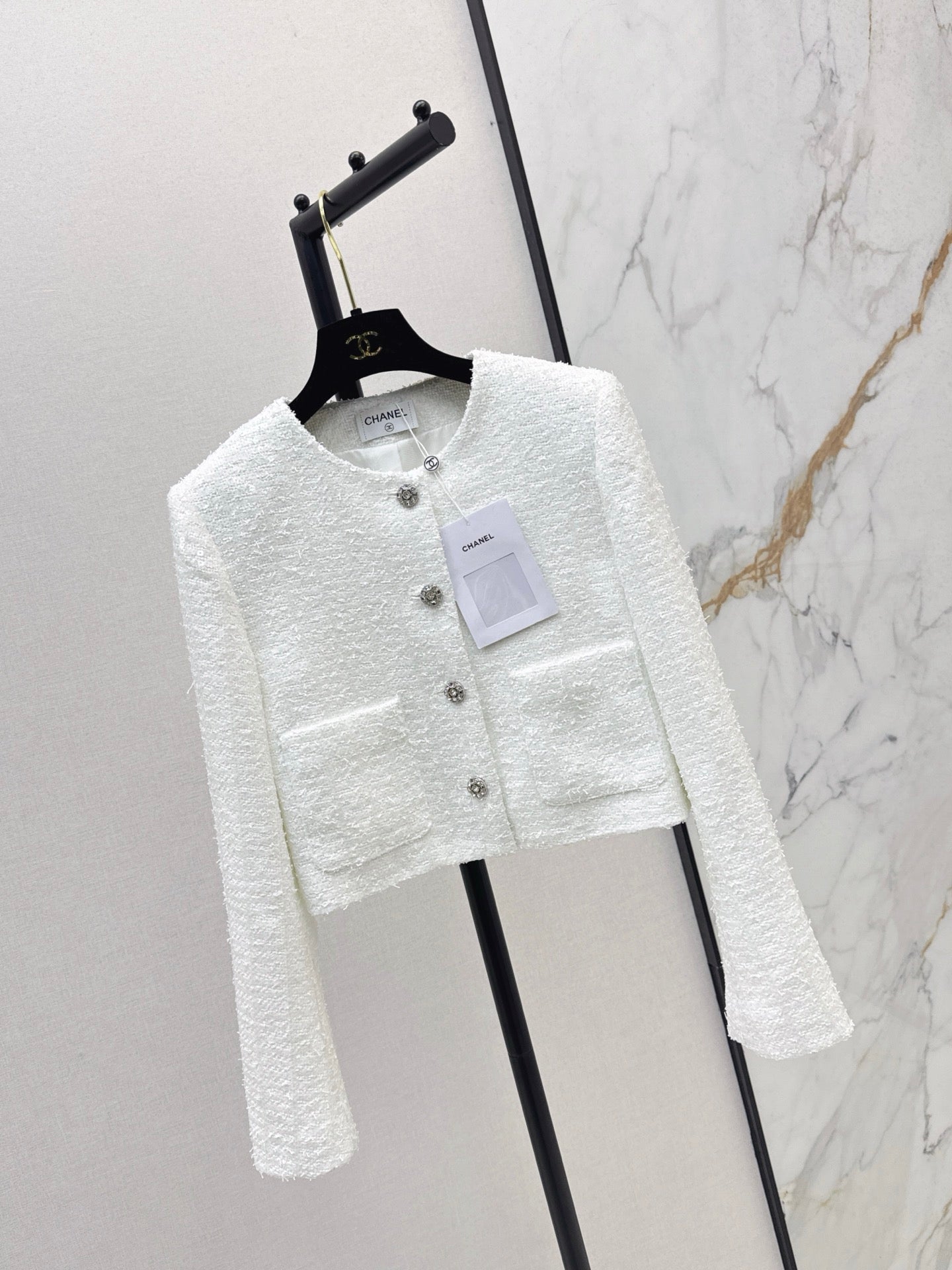 C 25 Woven woolen tweed long sleeved jacket