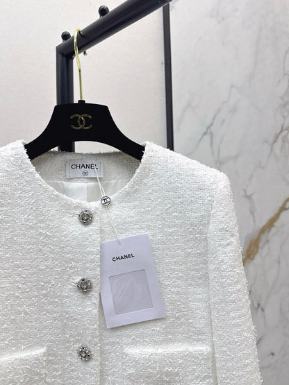 C 25 Woven woolen tweed long sleeved jacket