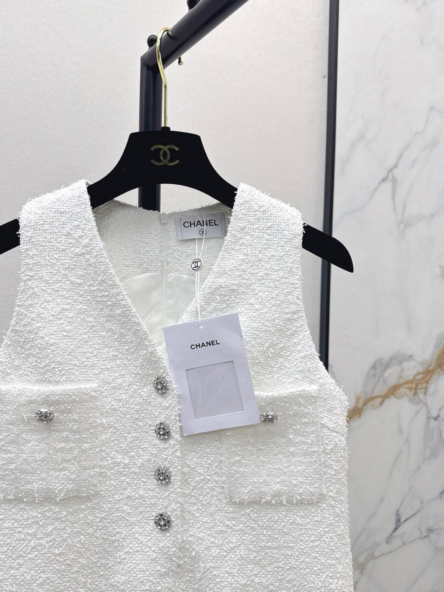 C 25 Knitted woolen floral sleeveless dress