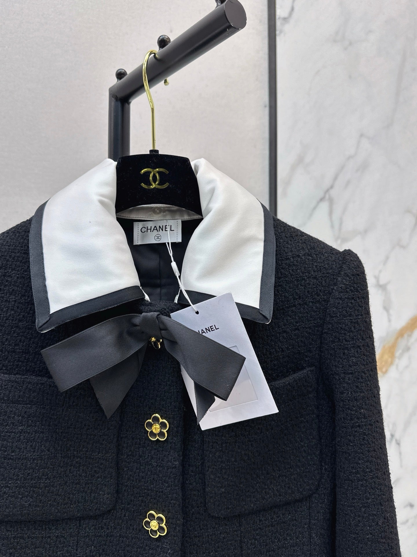 C 25 Collar bow wool blend jacket