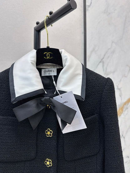 C 25 Collar bow wool blend jacket