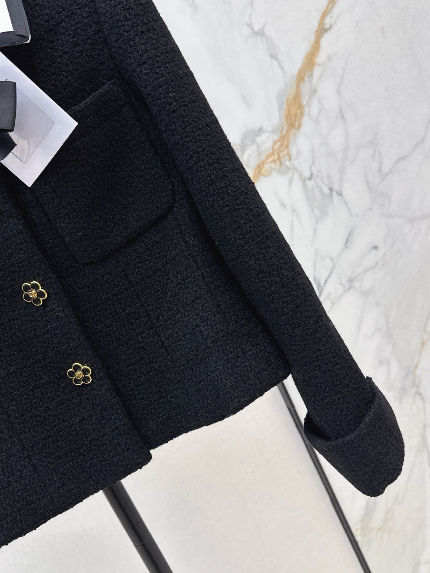 C 25 Collar bow wool blend jacket