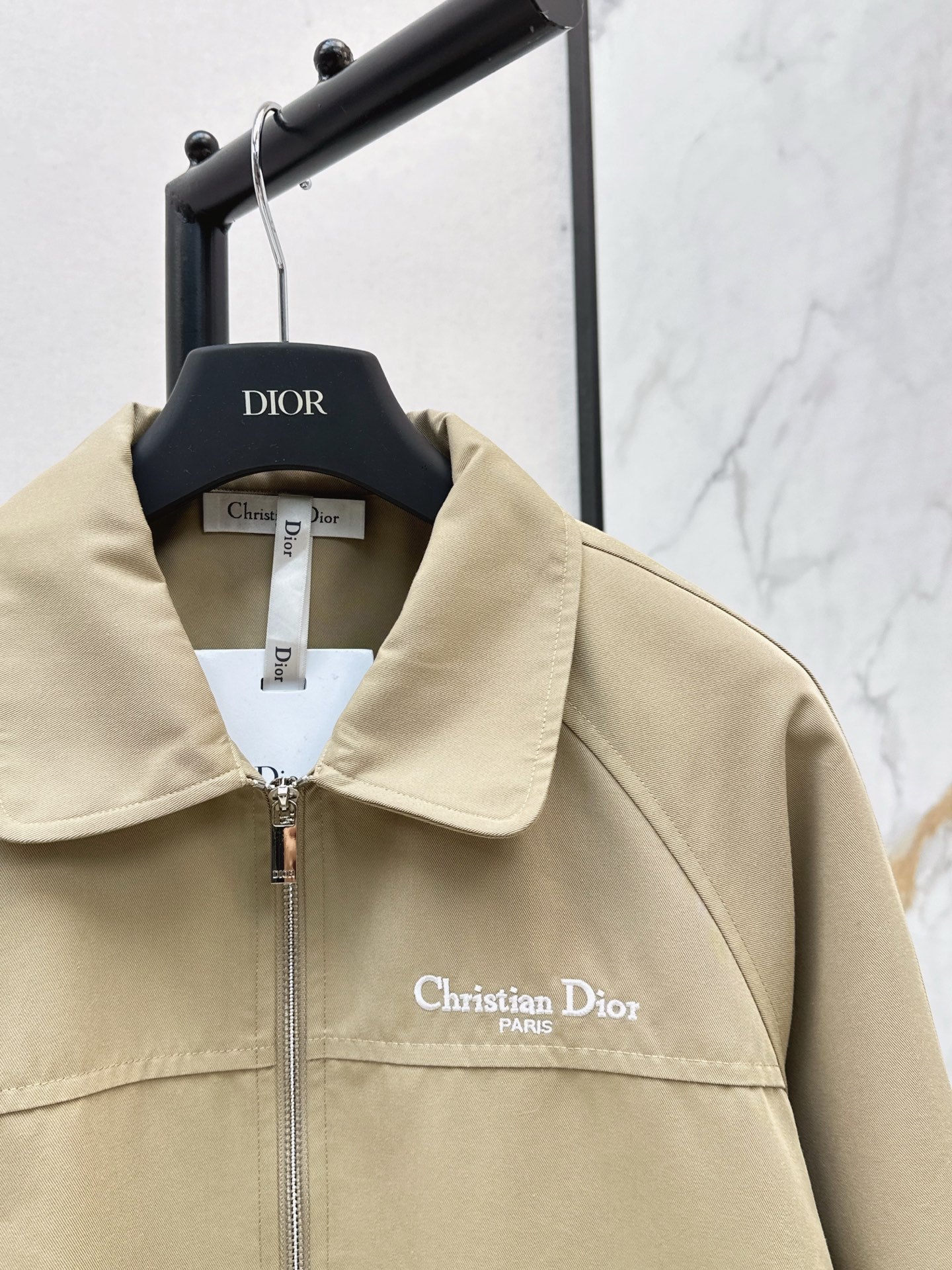 Di 25 Logo embroidery decorative jacket jacket