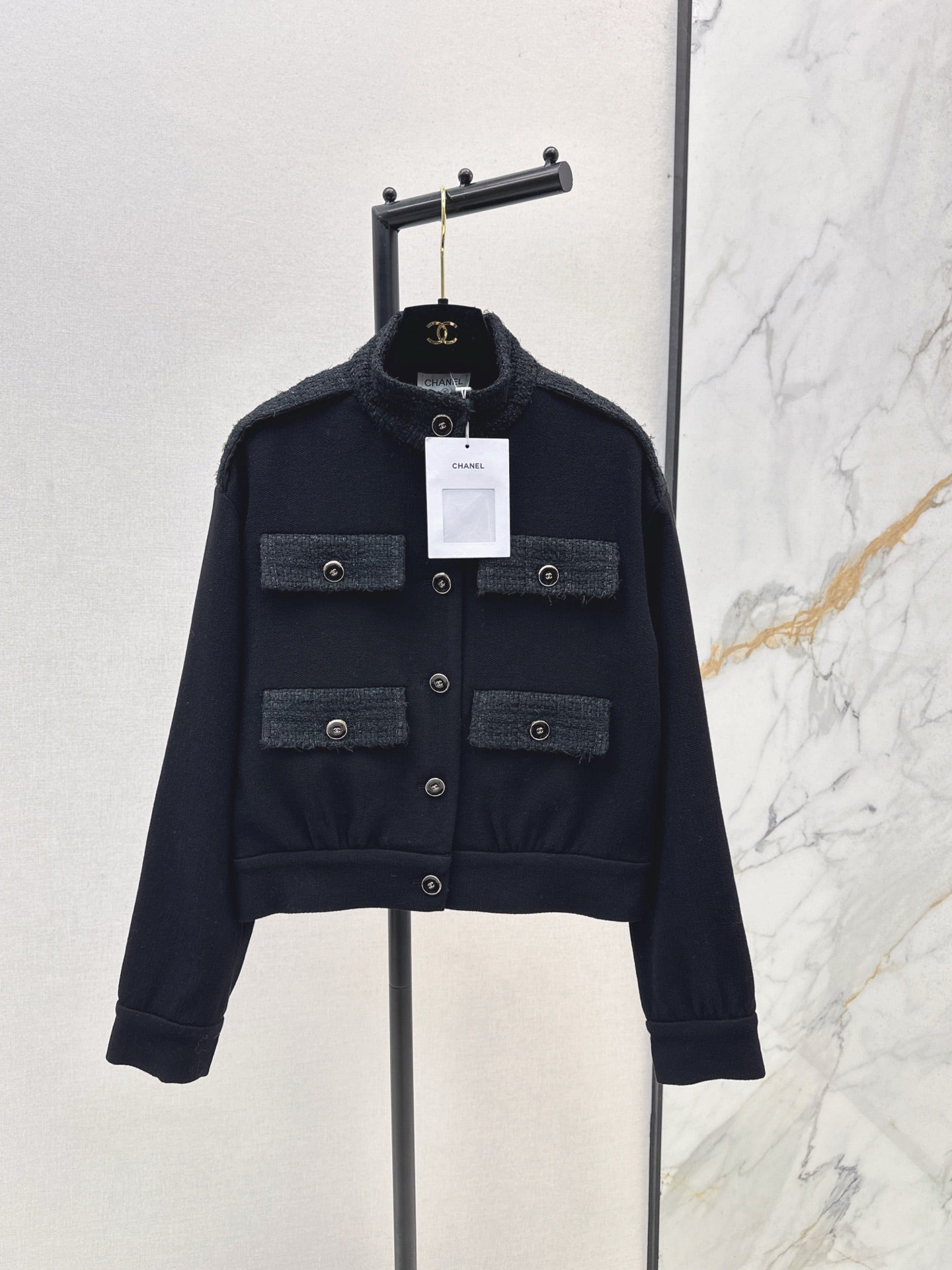 C 25 Multi pocket wool jacket