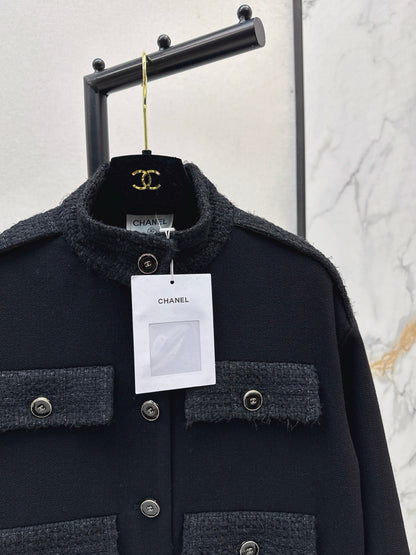 C 25 Multi pocket wool jacket