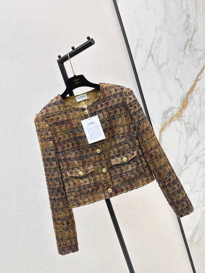 C 25 New woven jacket with border design