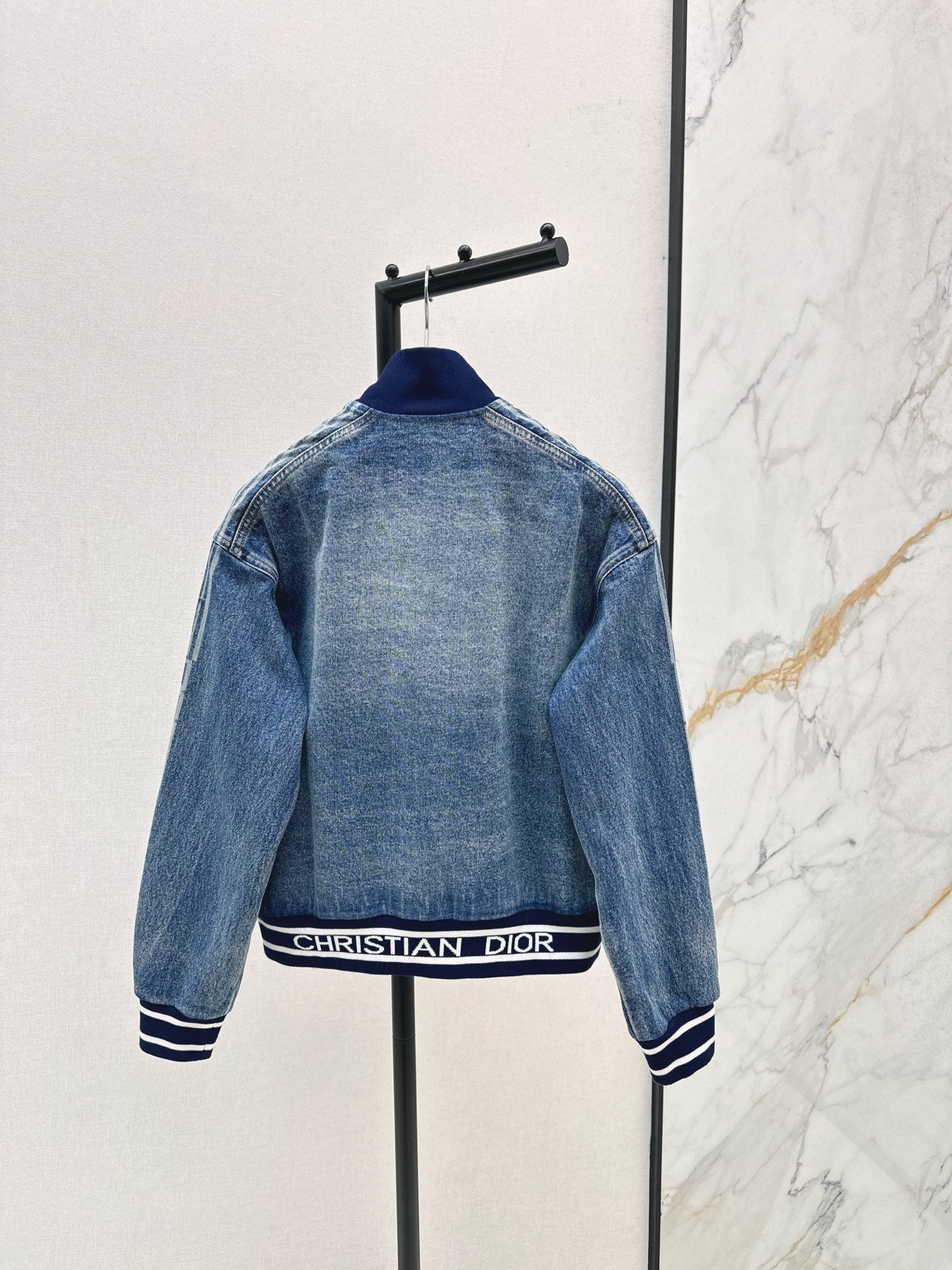 Di 25 Casual denim jacket