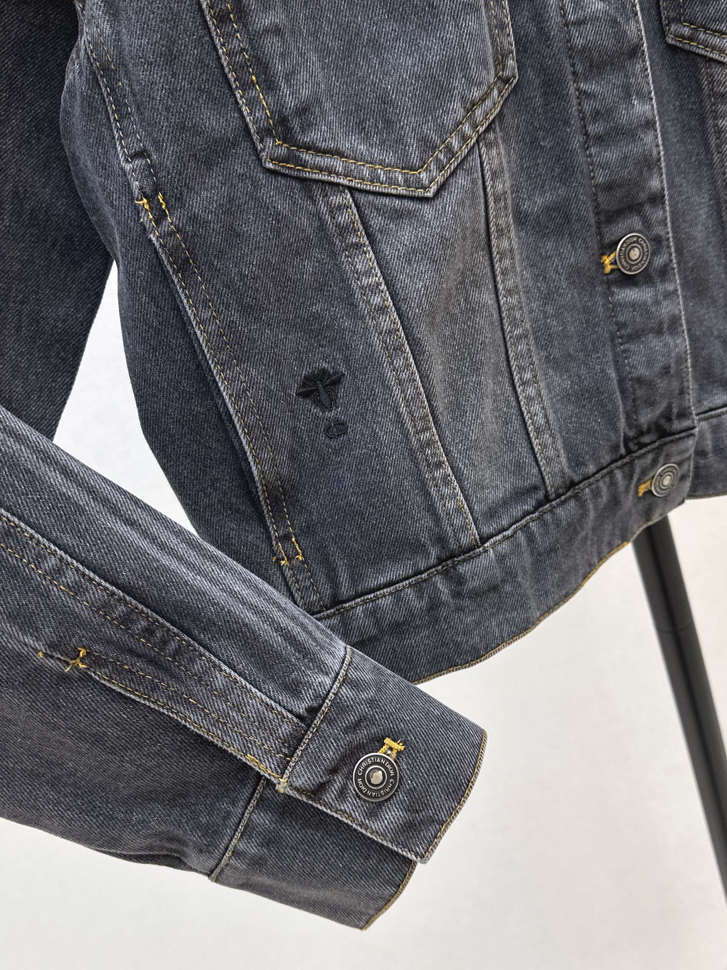 Di 25 Plush collar lined denim jacket