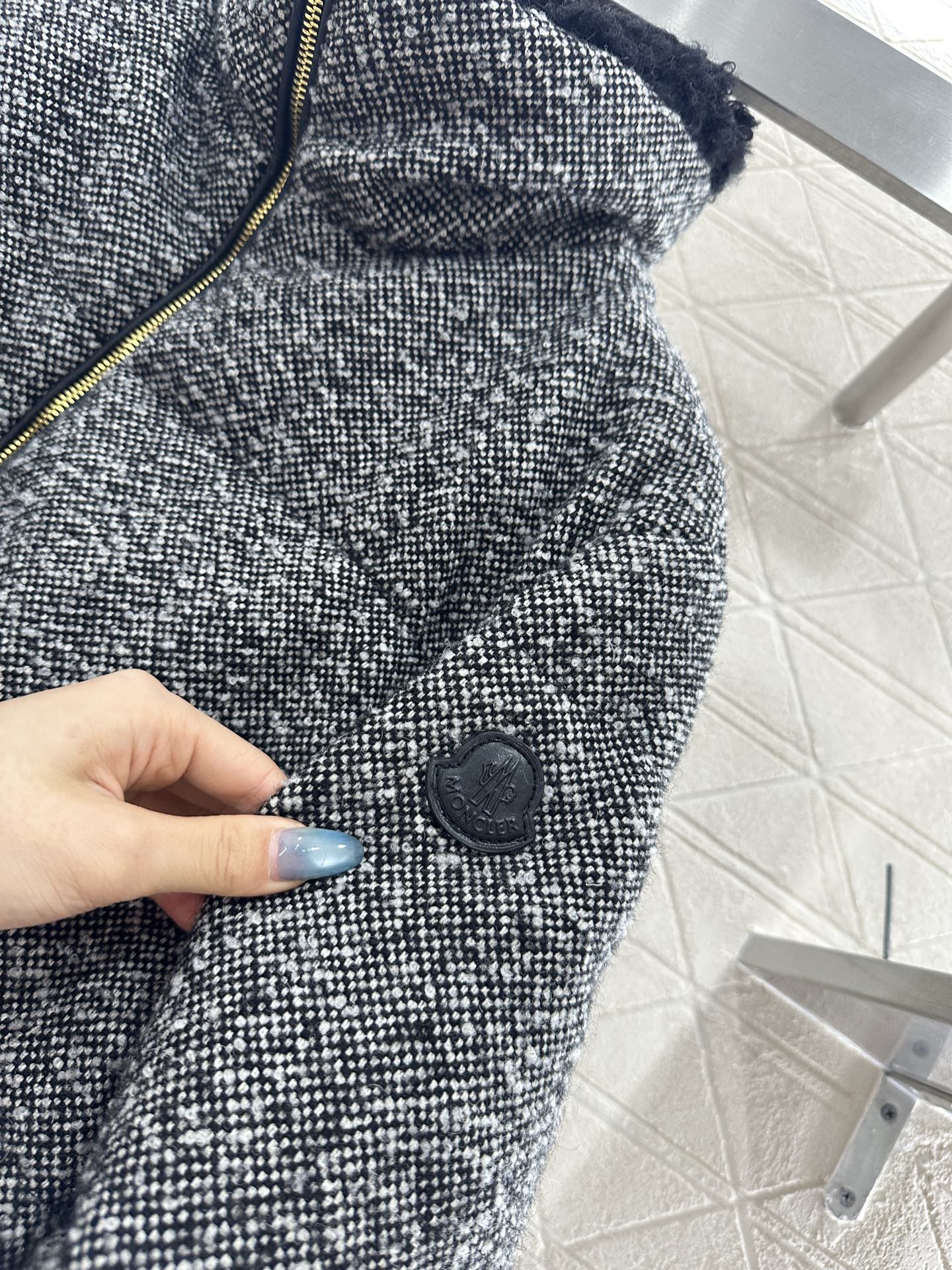 Mon 25 stand collar woolen down jacket