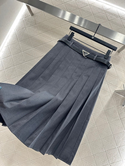 Pr 25 Belted midi pleated skirt