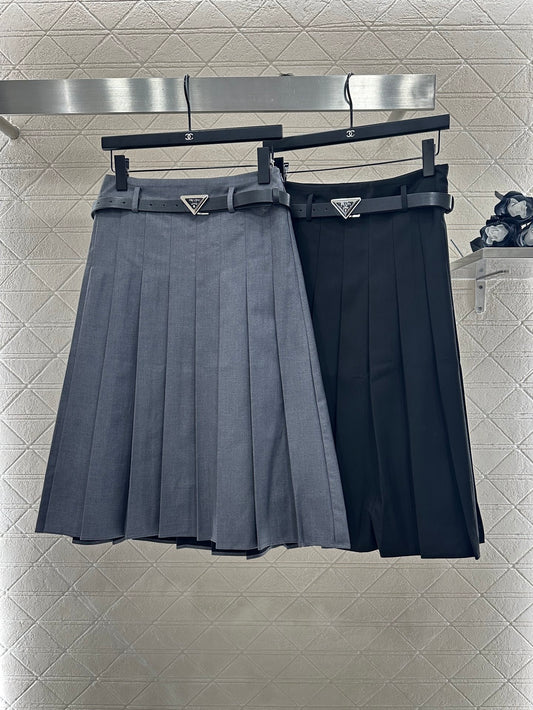 Pr 25 Belted midi pleated skirt