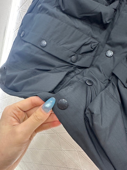 Mon 25 Stand collar multi-pocket work vest
