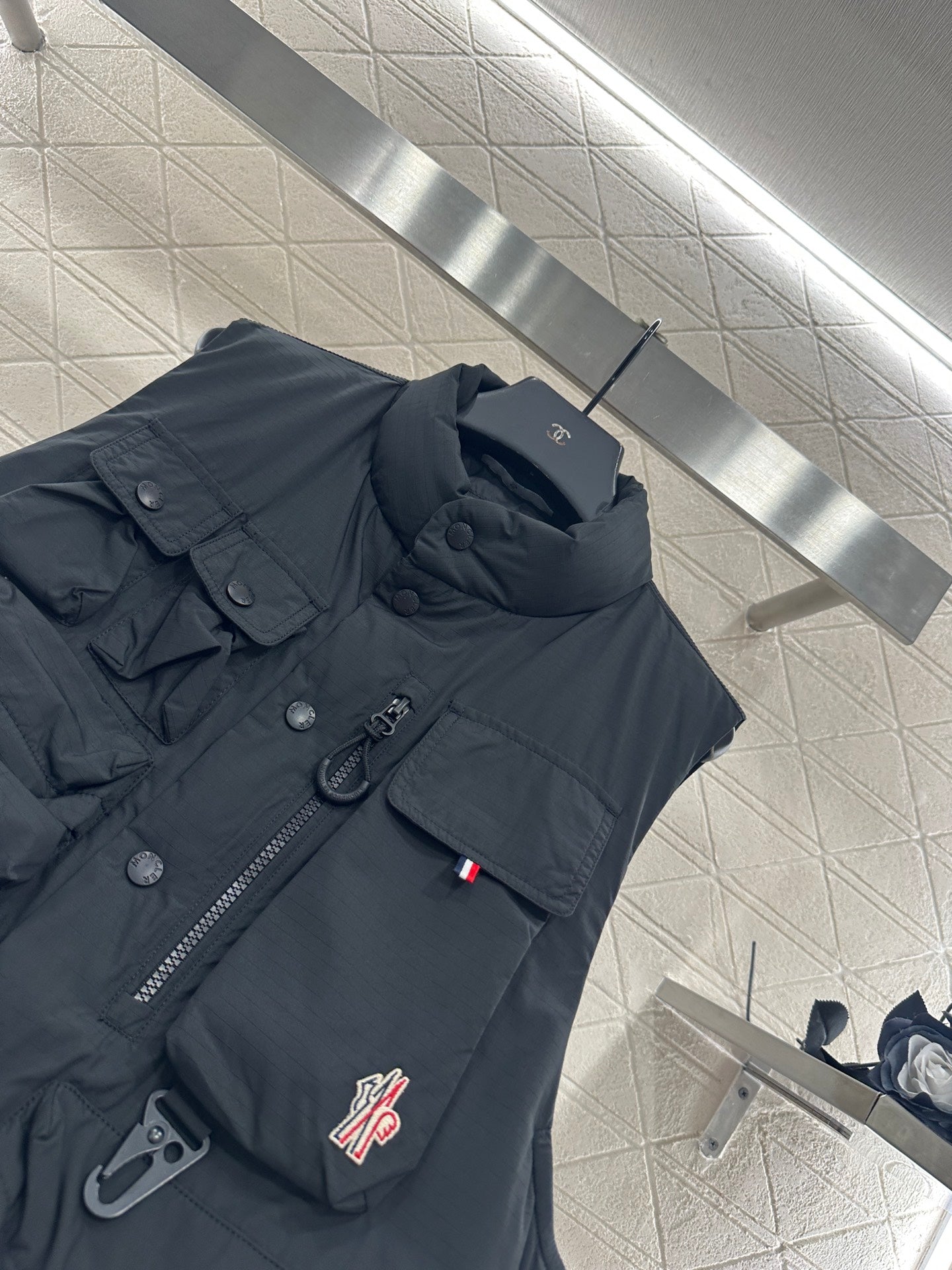 Mon 25 Stand collar multi-pocket work vest