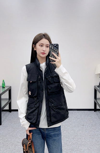 Mon 25 Stand collar multi-pocket work vest