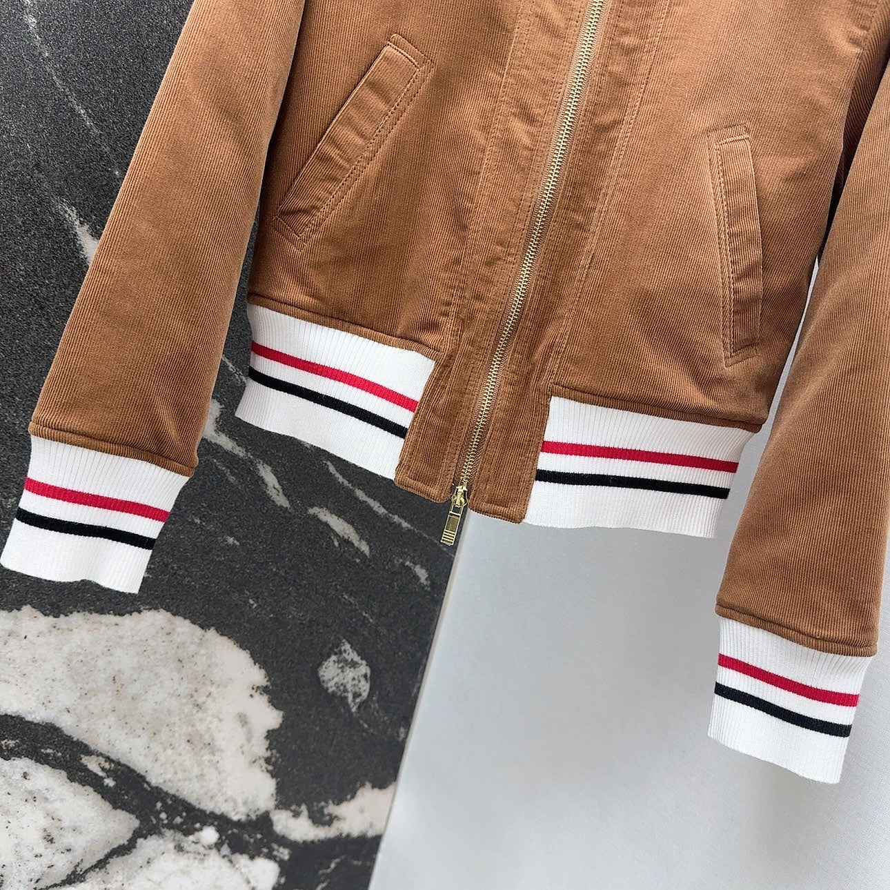 Th 25 Corduroy padded jacket