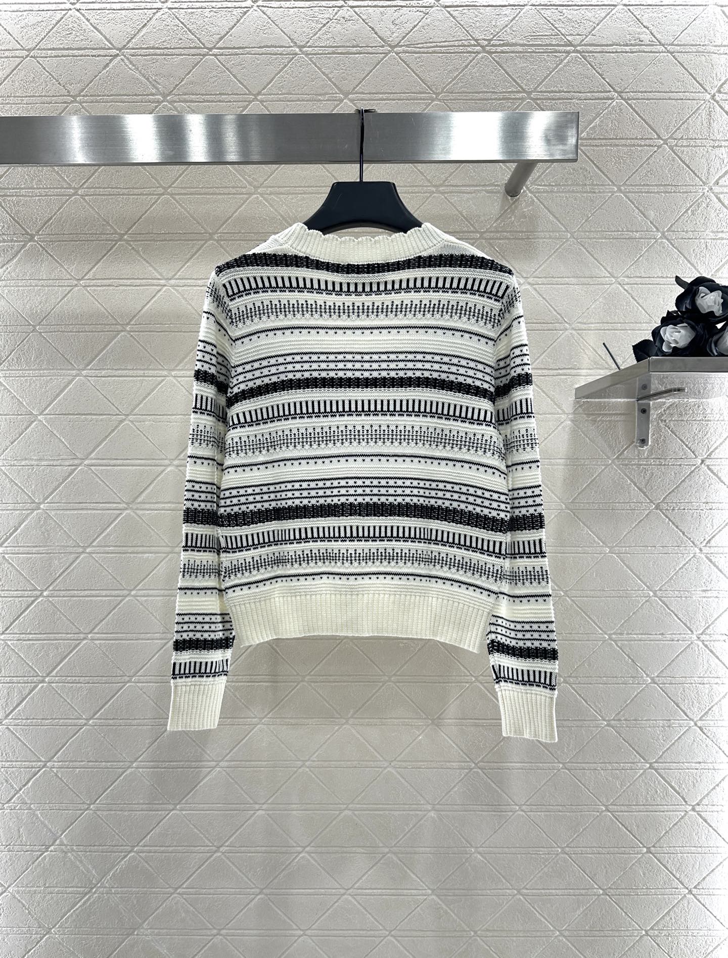C 25 striped knitted wool cardigan