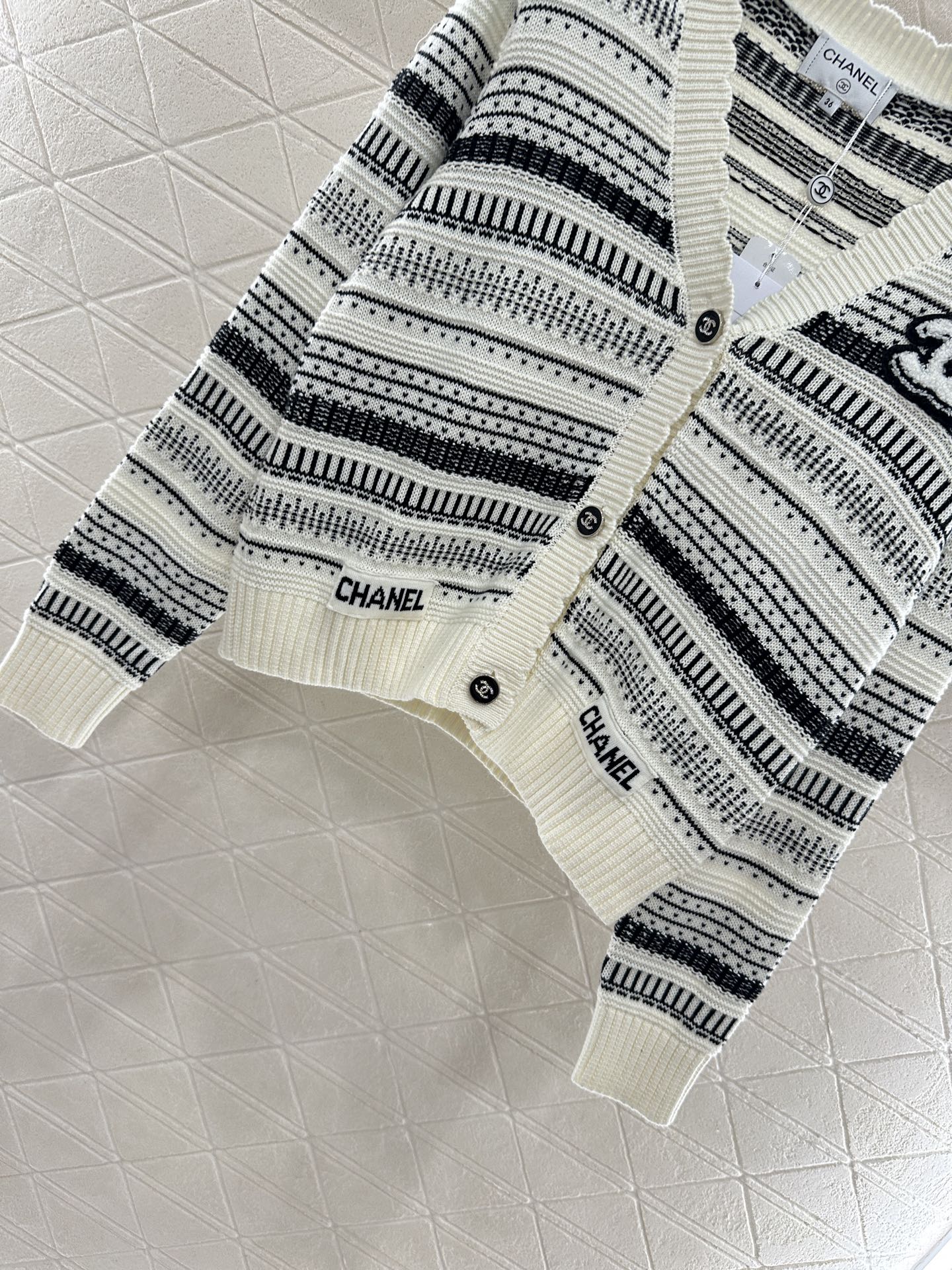 C 25 striped knitted wool cardigan