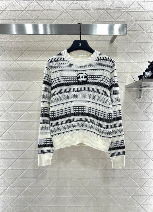 C 25 striped knitted wool sweater