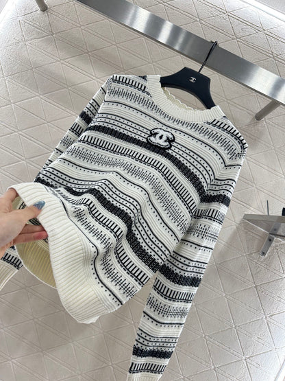 C 25 striped knitted wool sweater