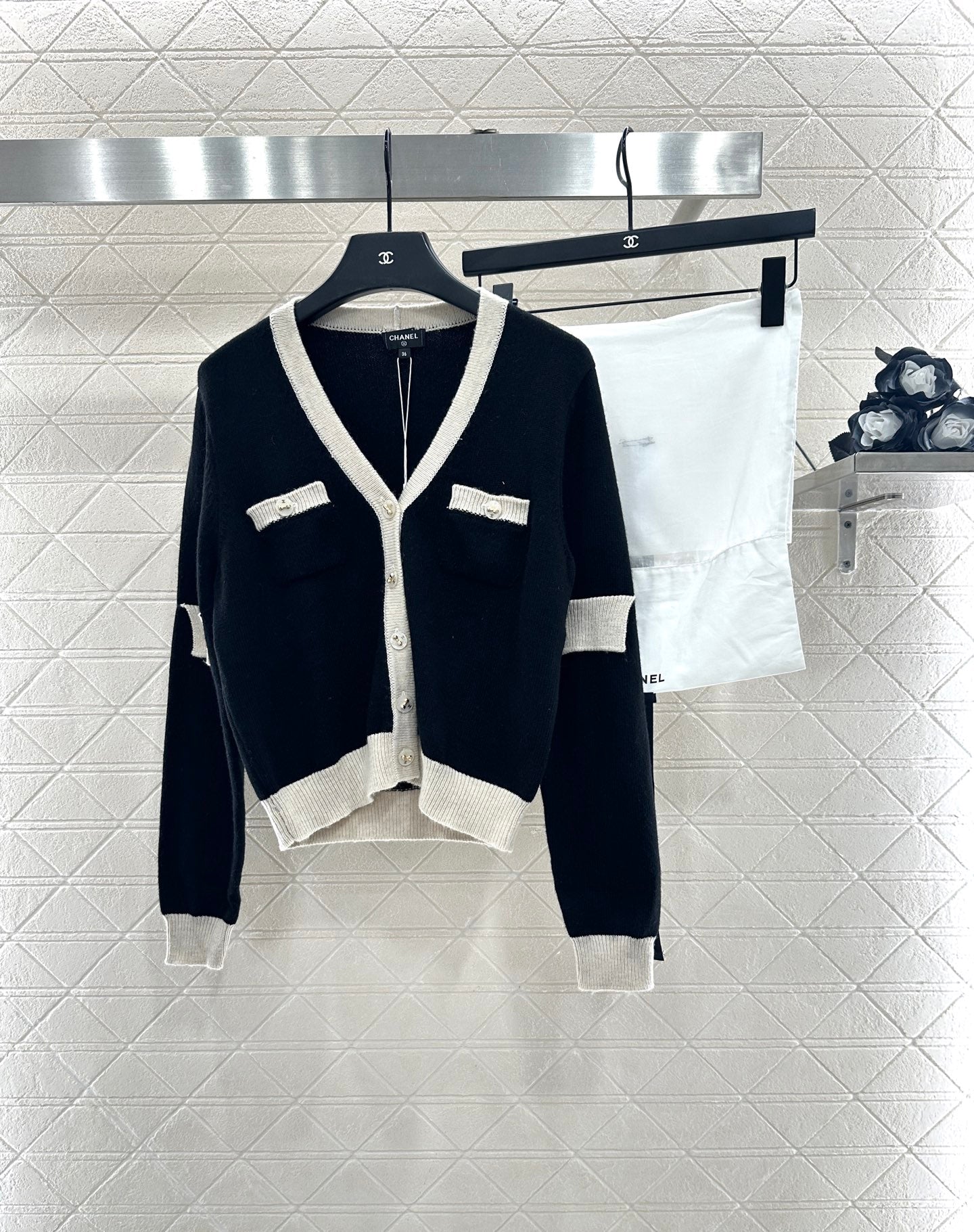 C 25 Pocket Knit Cashmere Cardigan