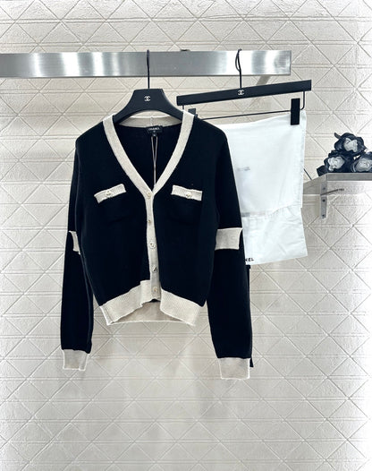 C 25 Pocket Knit Cashmere Cardigan
