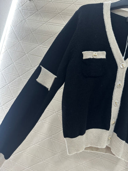 C 25 Pocket Knit Cashmere Cardigan