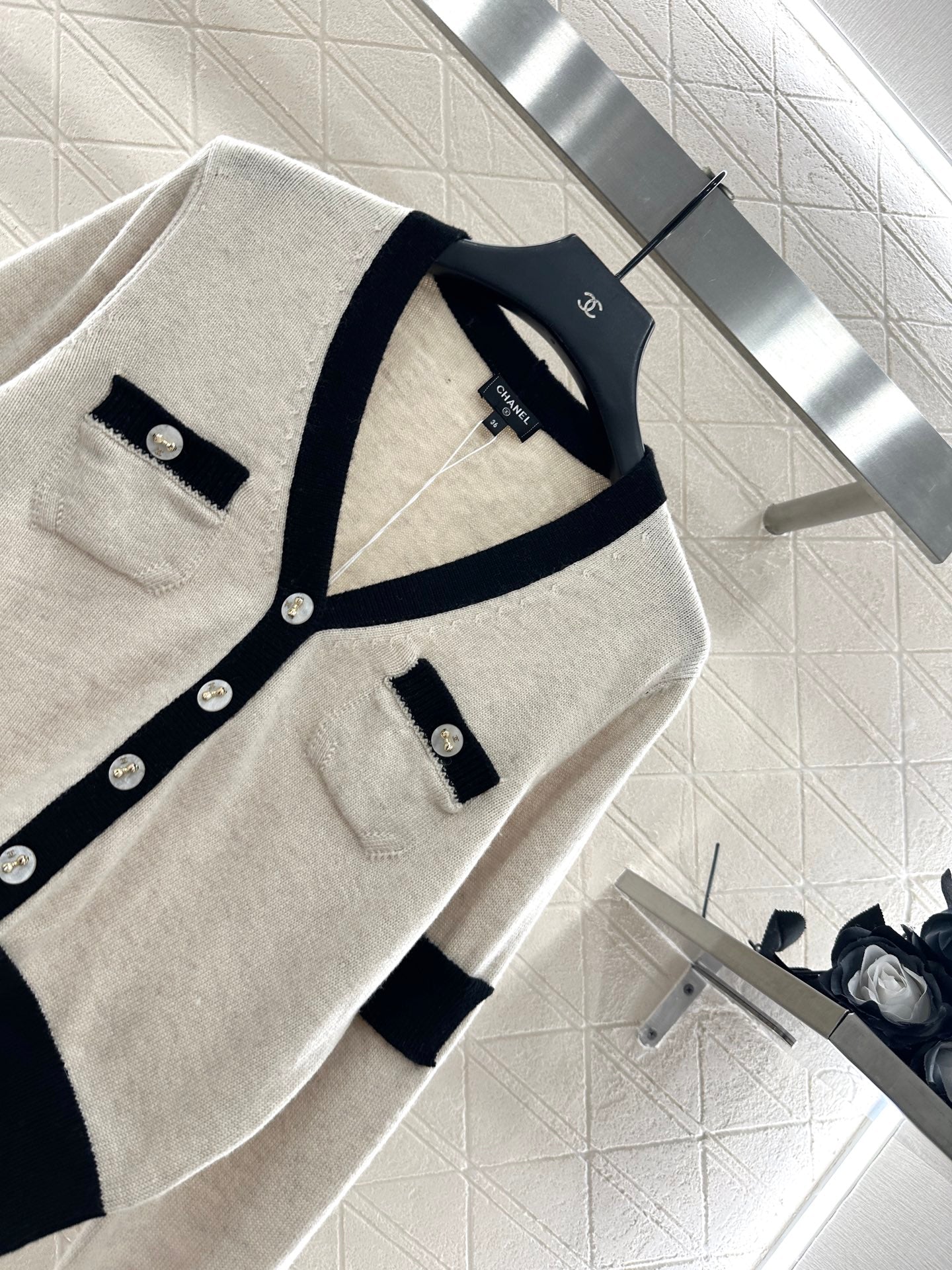 C 25 Pocket Knit Cashmere Cardigan
