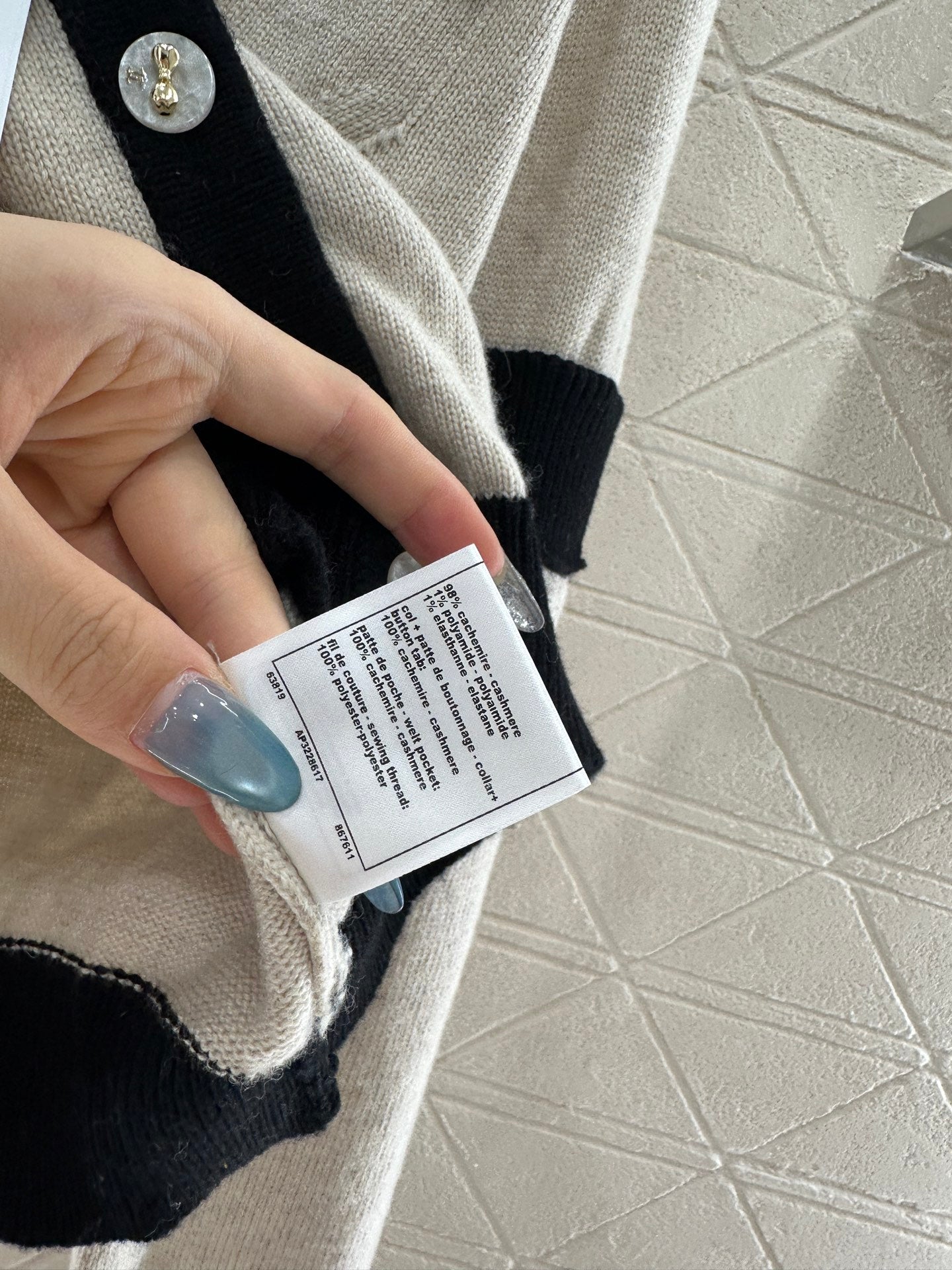 C 25 Pocket Knit Cashmere Cardigan