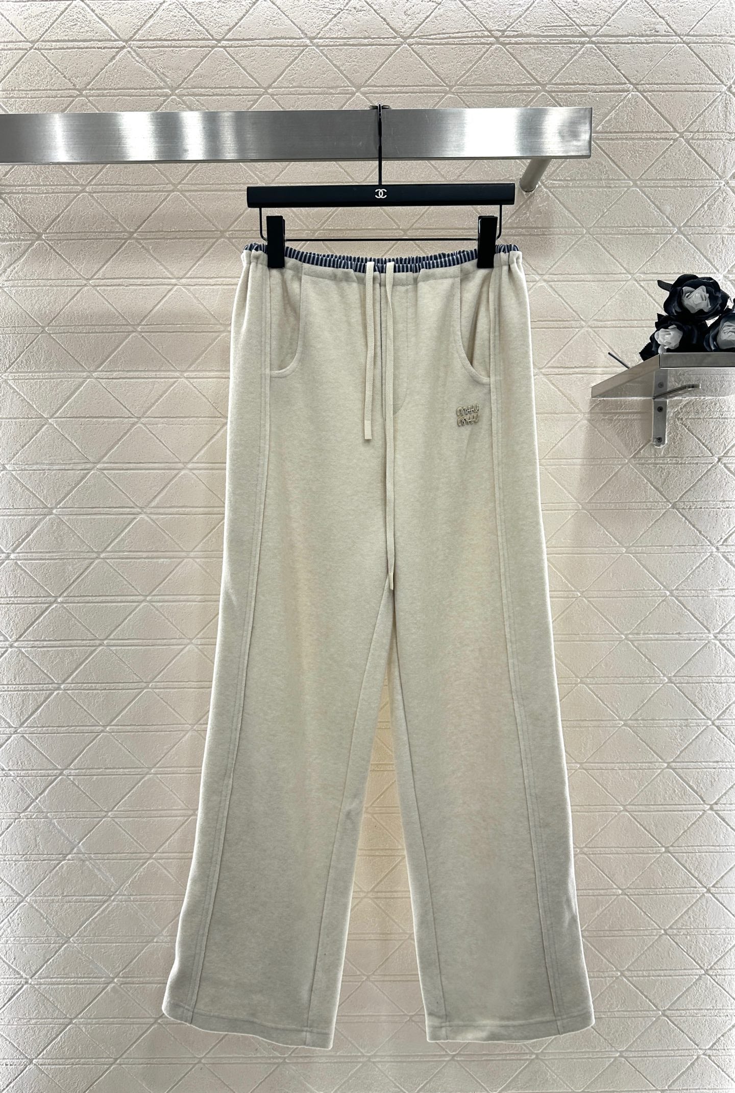 Mi 25 drawstring wide-leg trousers
