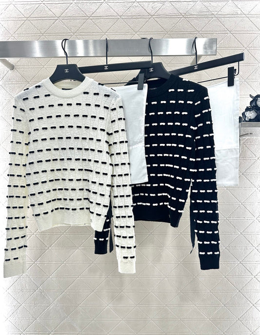 C 25 Bow Knitted Wool sweater