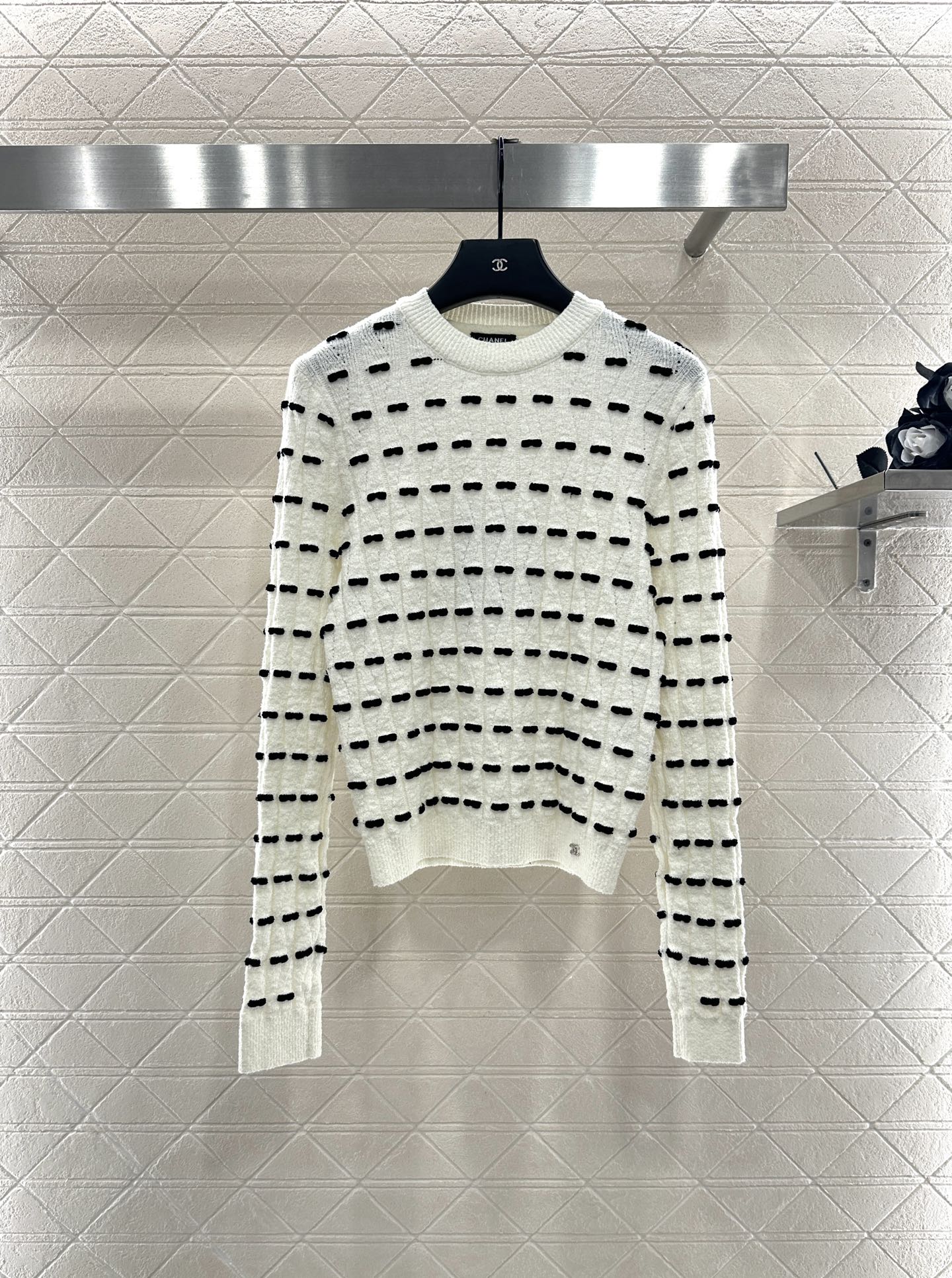 C 25 Bow Knitted Wool sweater