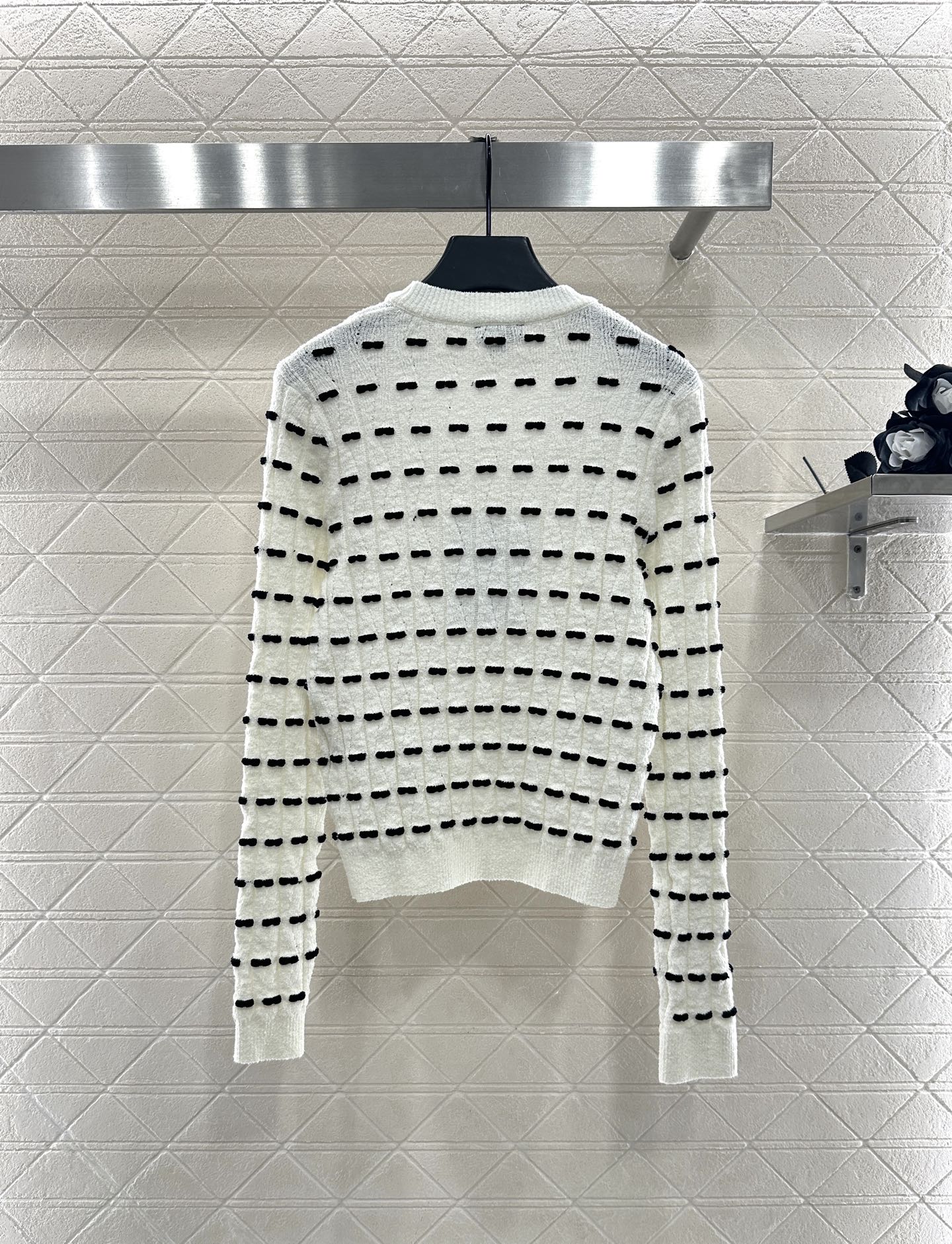 C 25 Bow Knitted Wool sweater