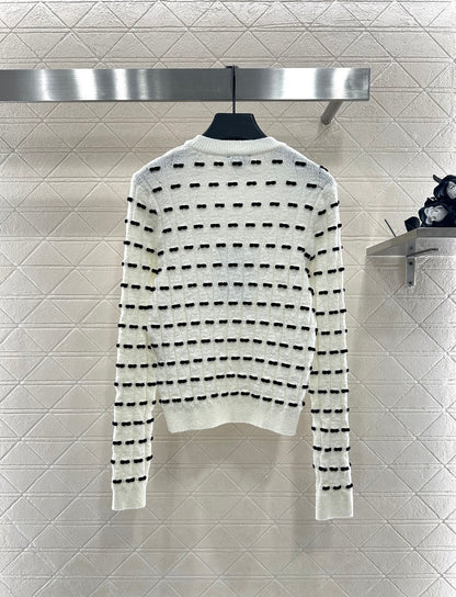 C 25 Bow Knitted Wool sweater