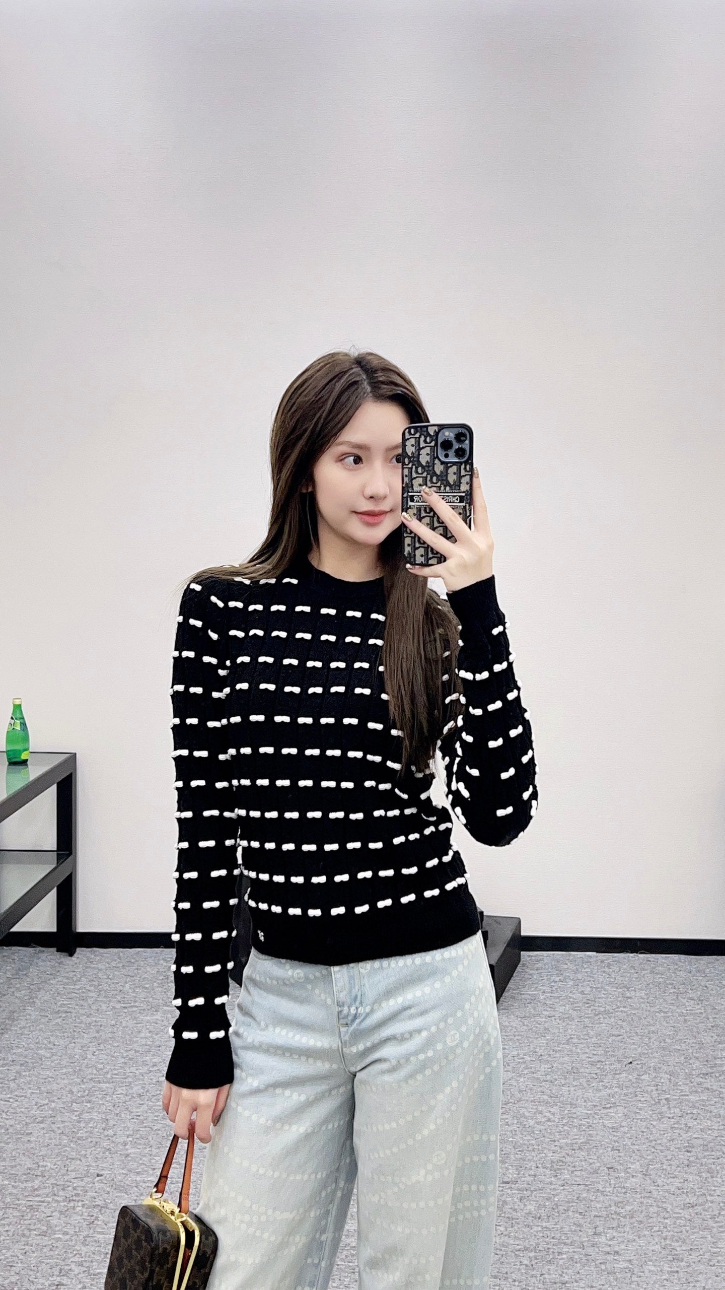 C 25 Bow Knitted Wool sweater