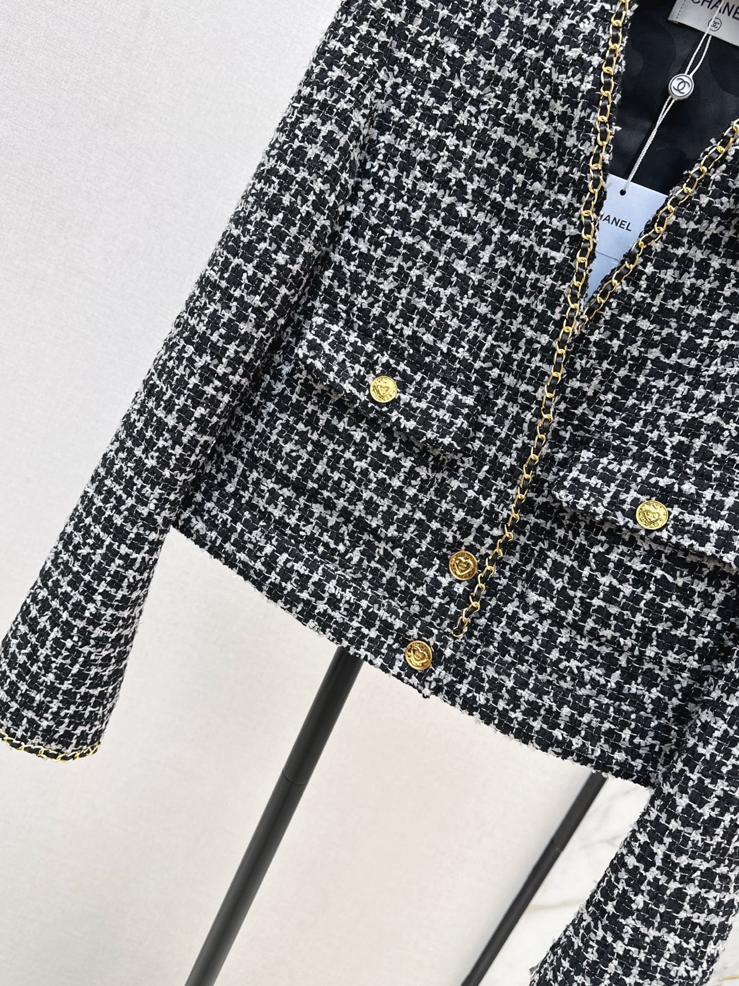 C 25 New Black and White Tweed Jacket